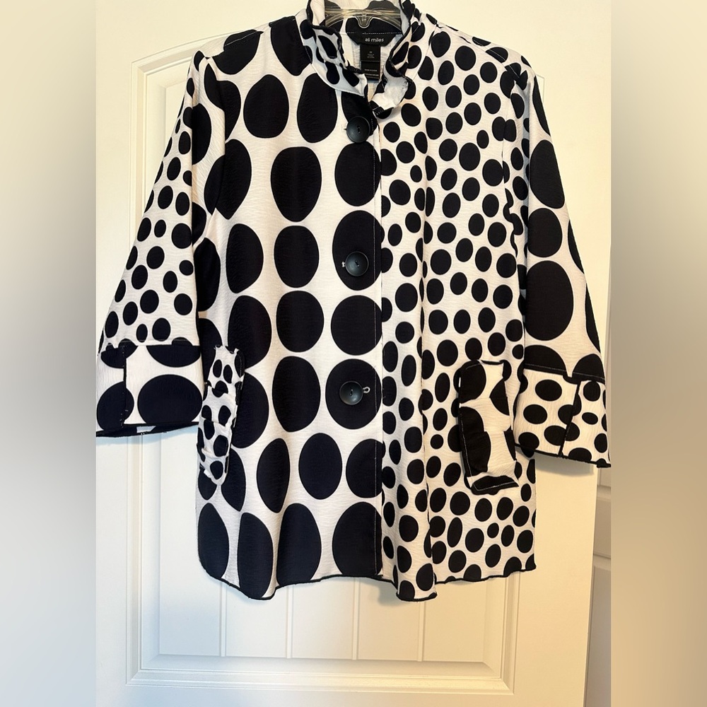 🖤🤍Ali Miles Jacket 🖤🤍